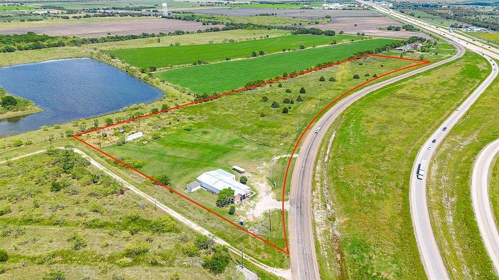 13 Acres of Commercial Land for Sale in Ennis, Texas