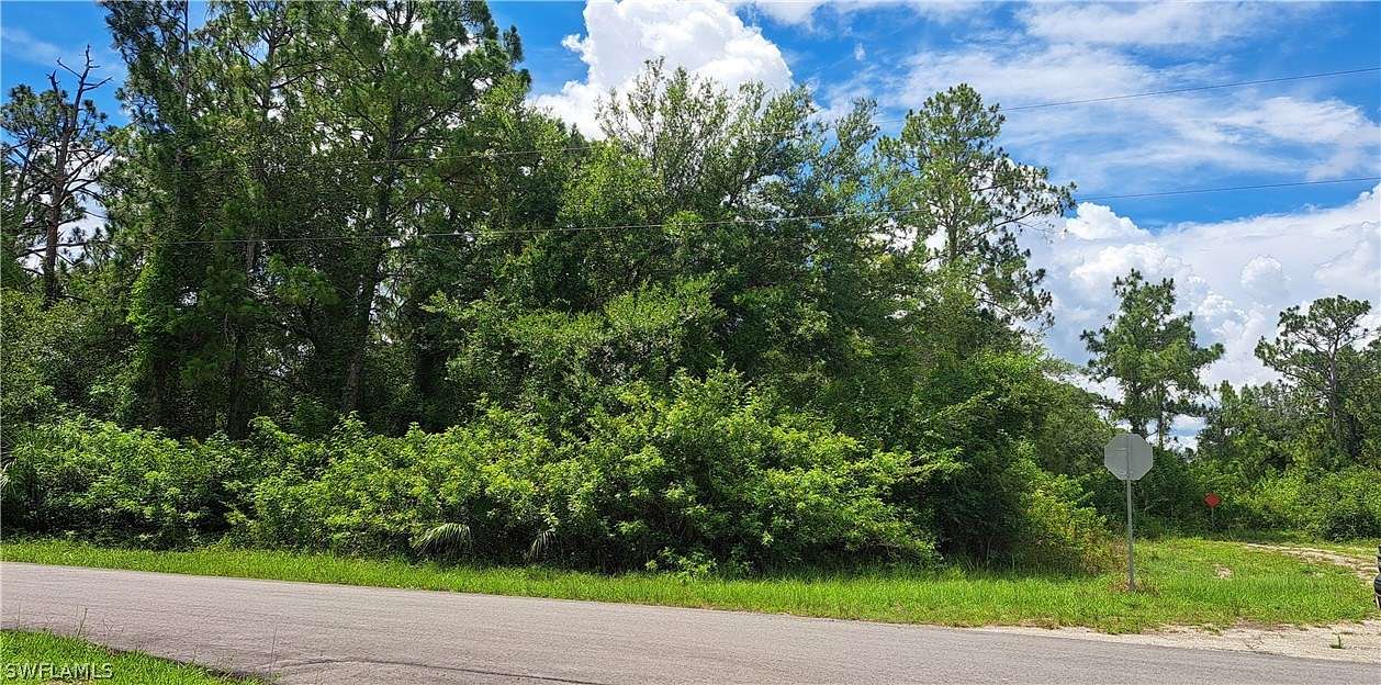 0.346 Acres of Residential Land for Sale in Alva, Florida