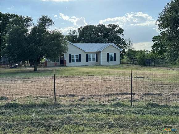 5.65 Acres of Residential Land with Home for Sale in Buckholts, Texas