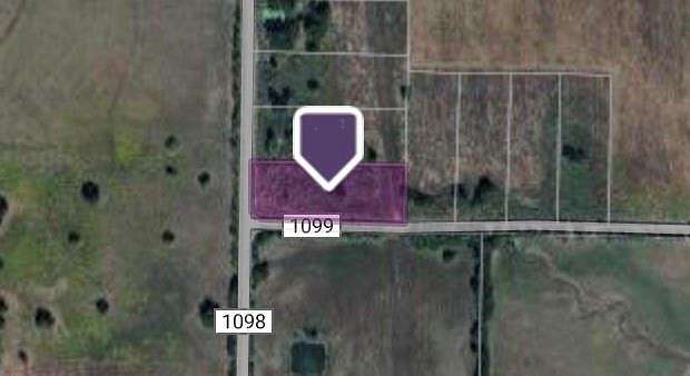 1.61 Acres of Residential Land for Sale in Celeste, Texas