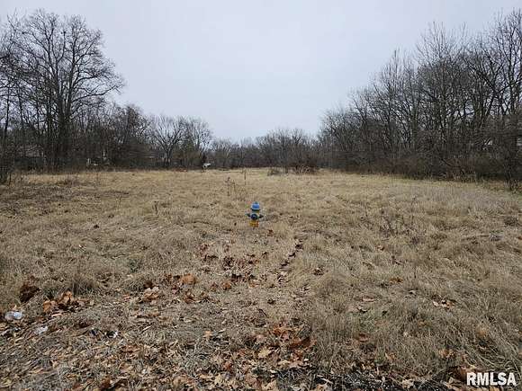 0.7 Acres of Land for Sale in Mount Vernon, Illinois