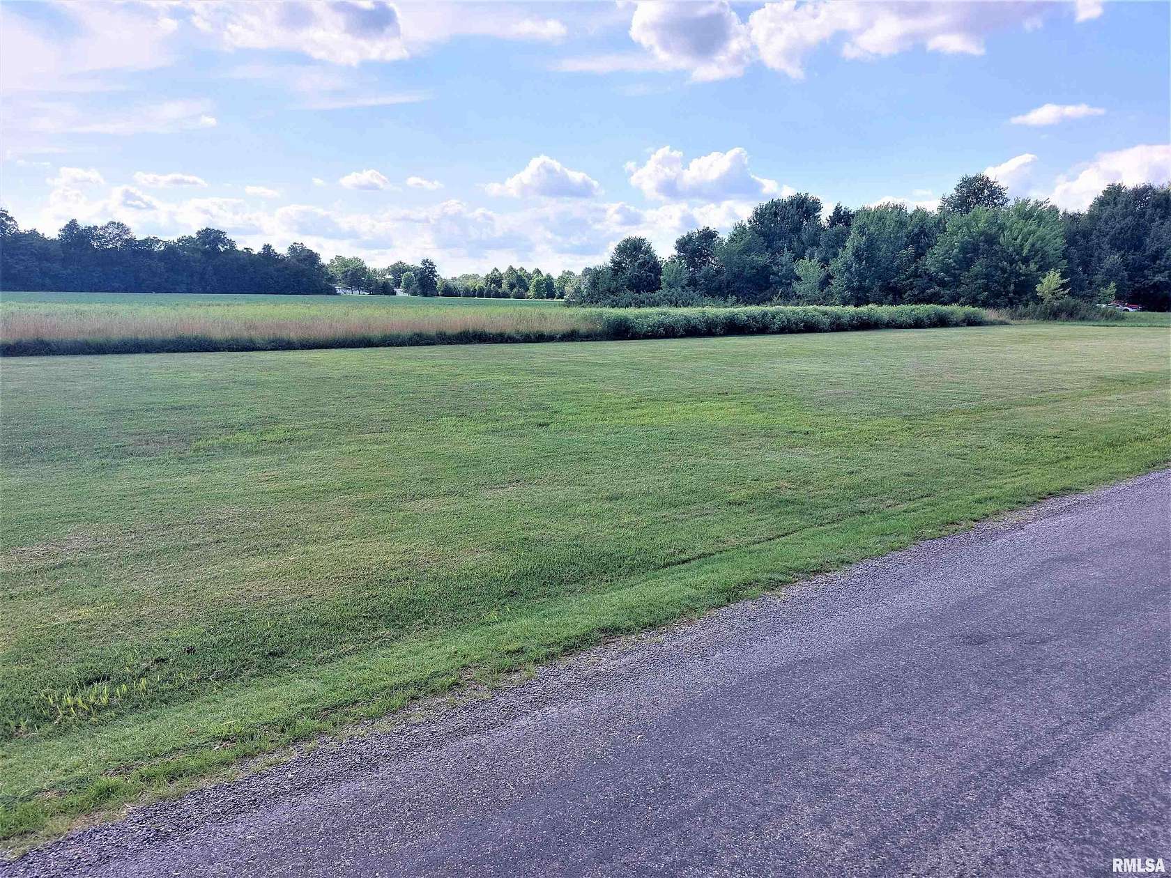 0.33 Acres of Residential Land for Sale in Mount Vernon, Illinois