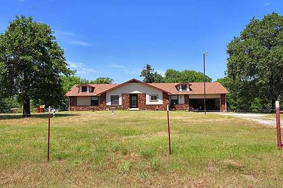 20 Acres of Land with Home for Sale in Cookson, Oklahoma