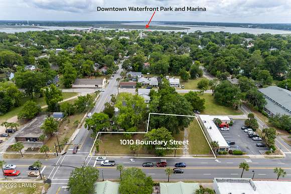 0.39 Acres of Mixed-Use Land for Sale in Beaufort, South Carolina