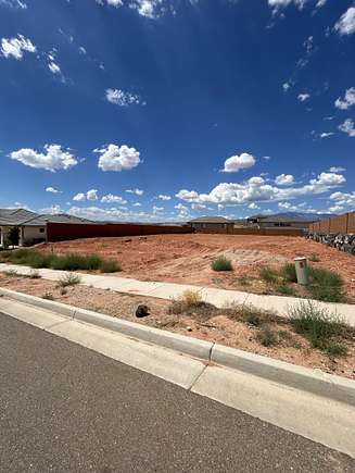 0.32 Acres of Residential Land for Sale in Washington, Utah