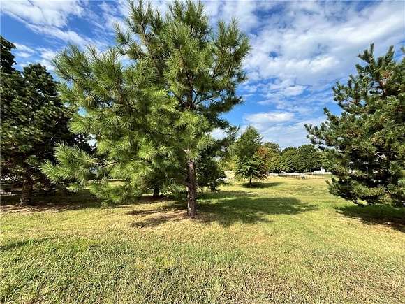 0.65 Acres of Land for Sale in Fayetteville, Arkansas