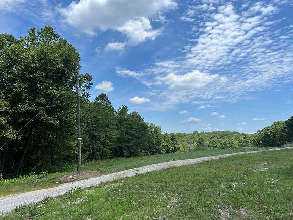 41.89 Acres of Land with Home for Sale in Marshall, Arkansas