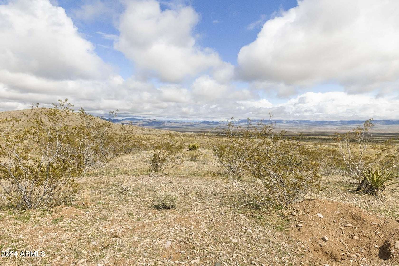 4.96 Acres of Land for Sale in Dolan Springs, Arizona