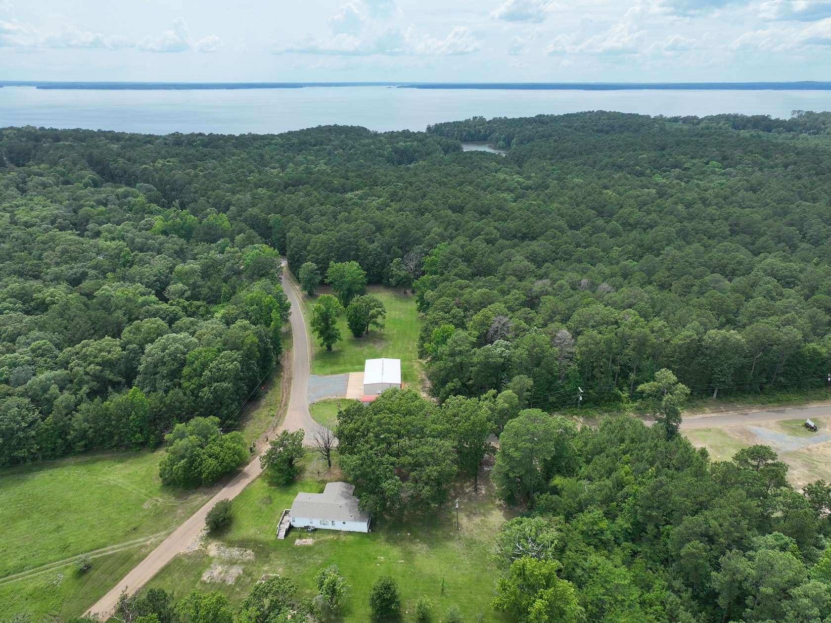 4.28 Acres of Residential Land with Home for Sale in Florien, Louisiana