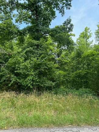 1 Acres of Residential Land for Sale in Irvine, Kentucky