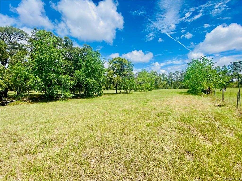 9.62 Acres of Agricultural Land for Sale in Dunnellon, Florida