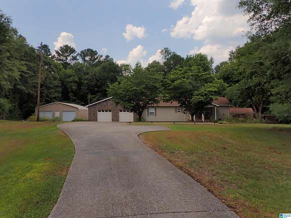 3 Acres of Residential Land with Home for Sale in Sylacauga, Alabama
