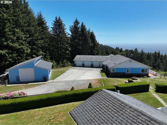 5 Acres of Residential Land with Home for Sale in Brookings, Oregon