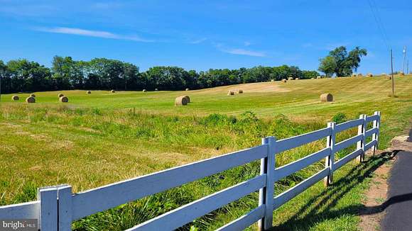 29.52 Acres of Land with Home for Sale in Bealeton, Virginia