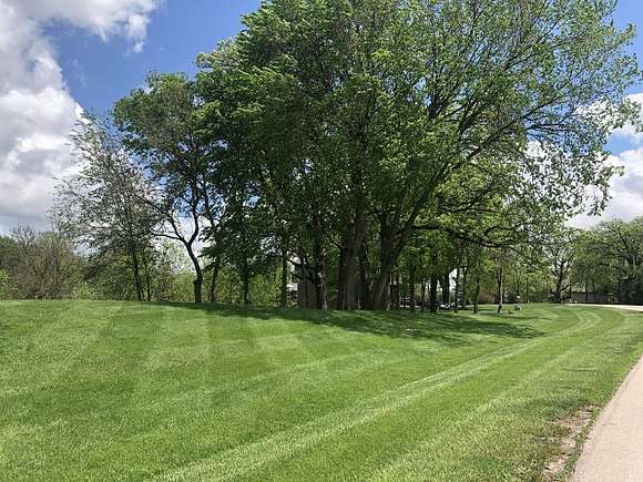 1.12 Acres of Residential Land for Sale in Yorkville, Illinois