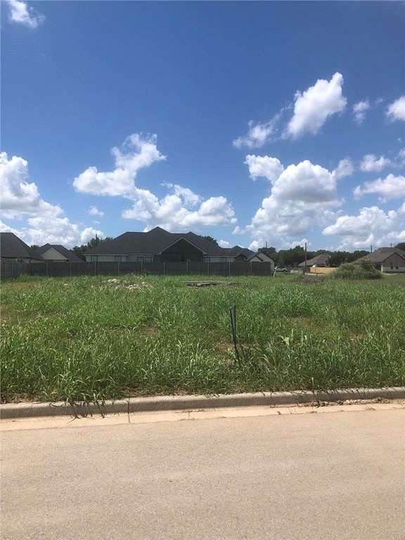0.24 Acres of Residential Land for Sale in Hewitt, Texas