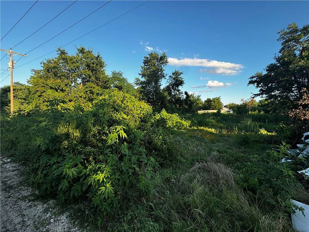 0.138 Acres of Land for Sale in Marlin, Texas