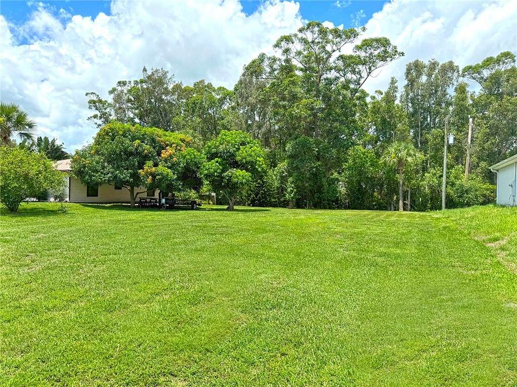 0.21 Acres of Residential Land for Sale in Vero Beach, Florida