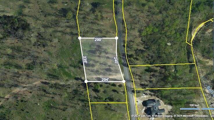1.01 Acres of Residential Land for Sale in Saddlebrooke, Missouri