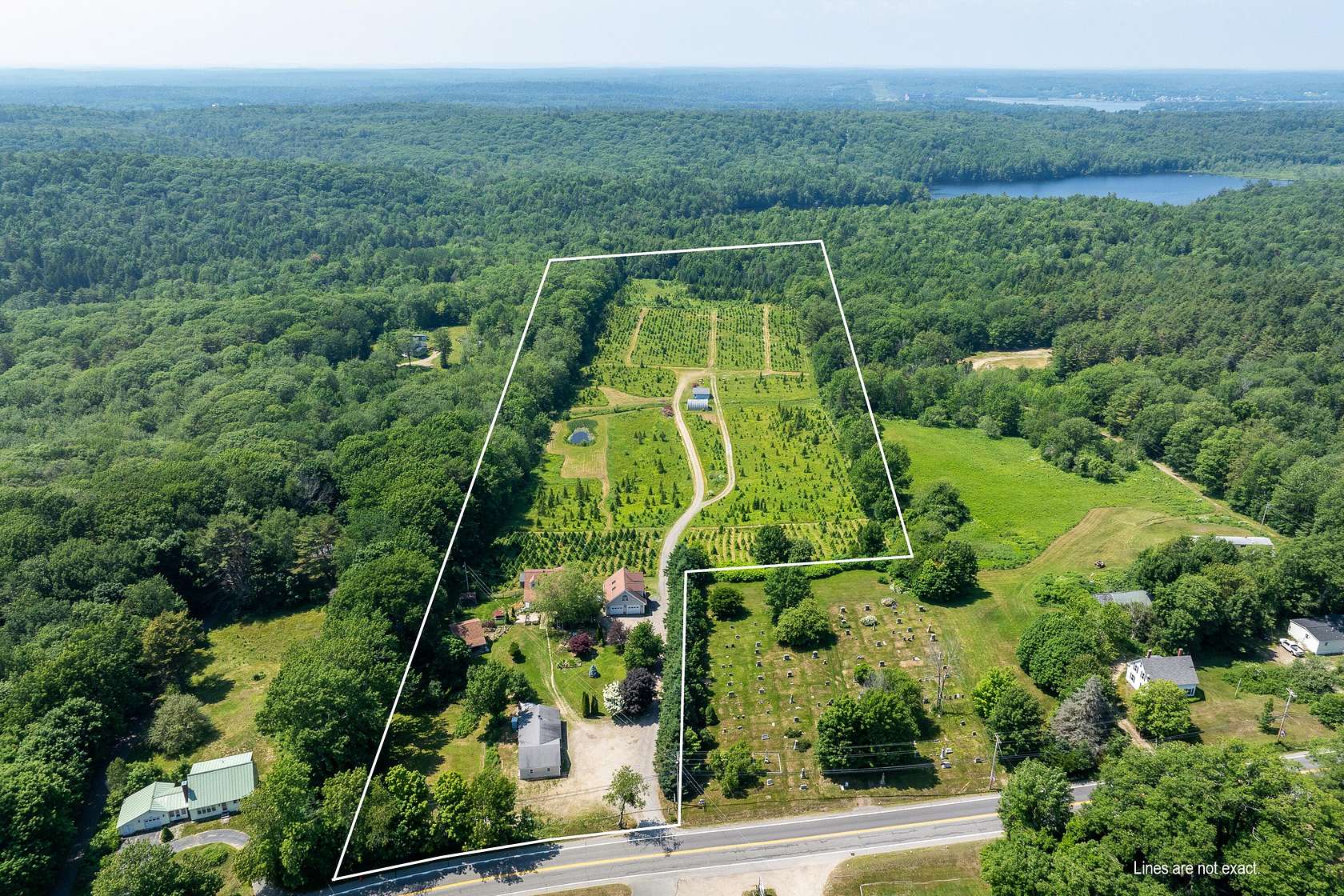 17 Acres of Improved Land for Sale in Edgecomb, Maine