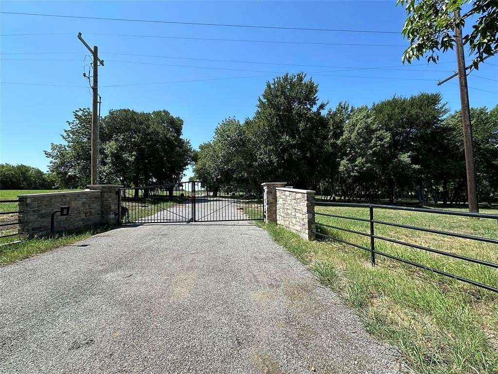 1.66 Acres of Residential Land for Sale in Denison, Texas