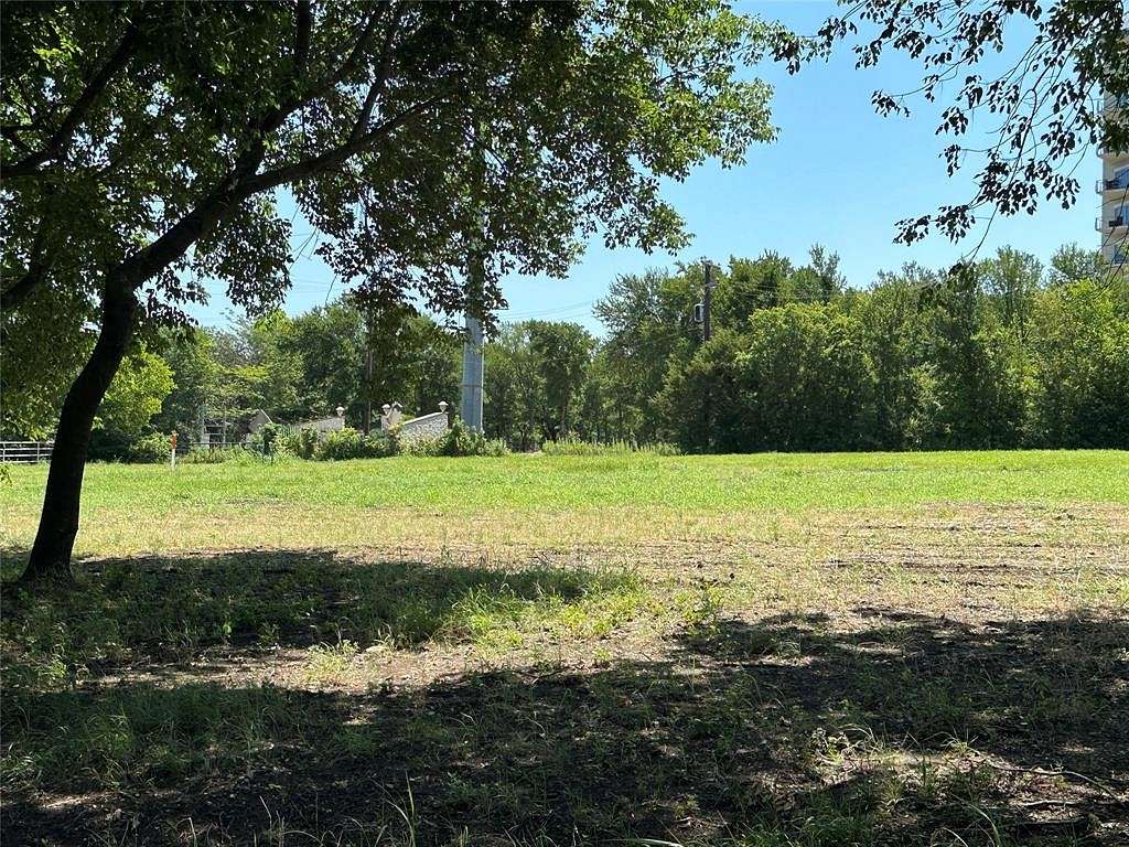 1.034 Acres of Residential Land for Sale in Denison, Texas