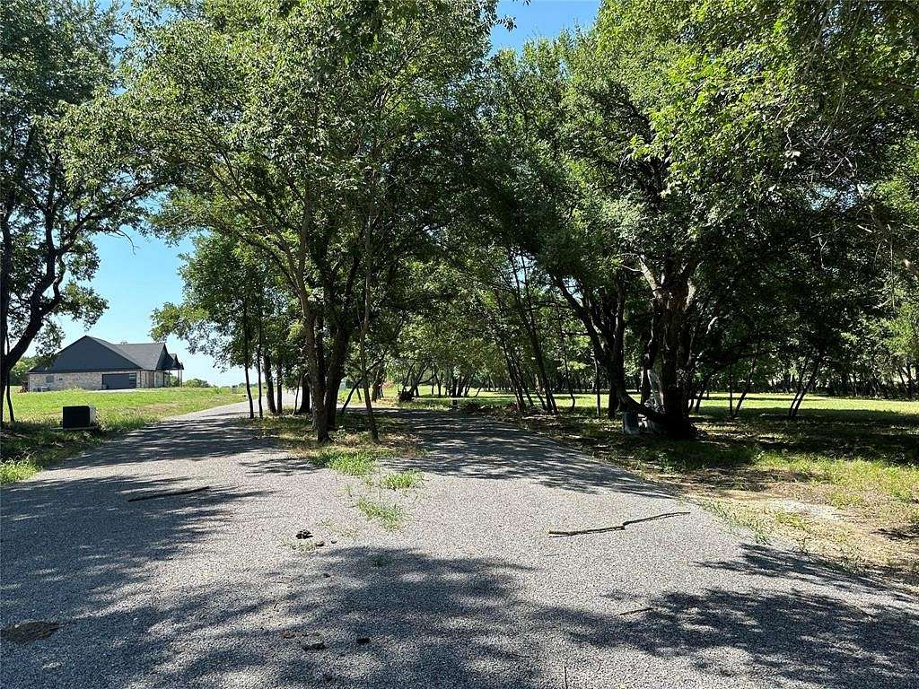 1.042 Acres of Residential Land for Sale in Denison, Texas