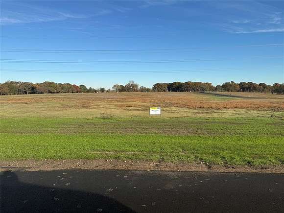 1.13 Acres of Land for Sale in Dodd City, Texas