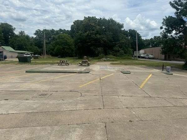 0.62 Acres of Commercial Land for Sale in Siloam Springs, Arkansas