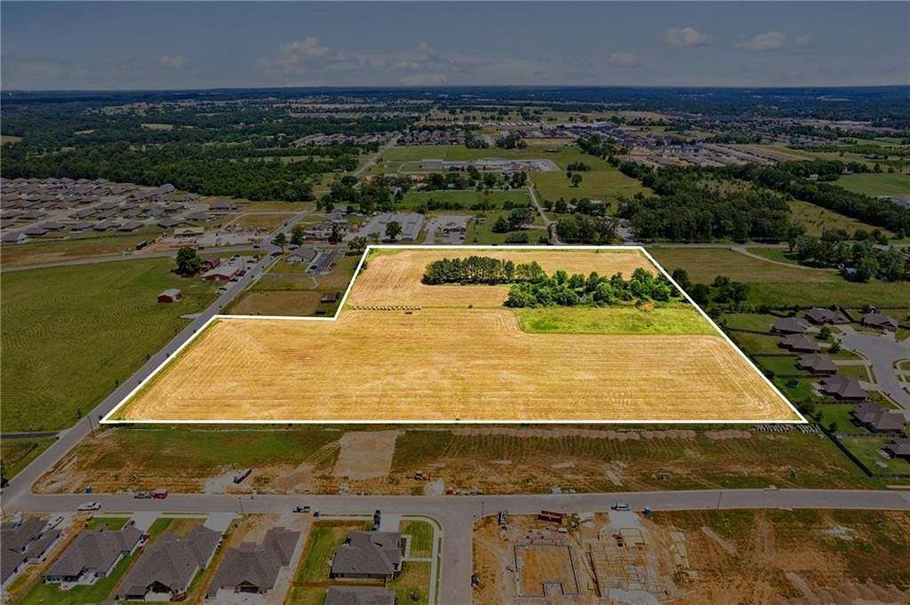 16 Acres of Commercial Land for Sale in Pea Ridge, Arkansas