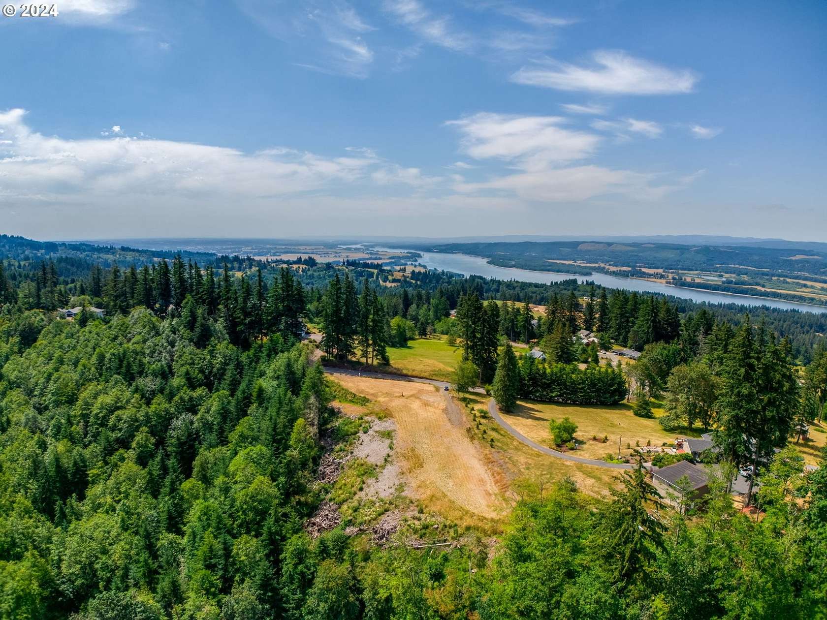 7.59 Acres of Residential Land for Sale in Kalama, Washington