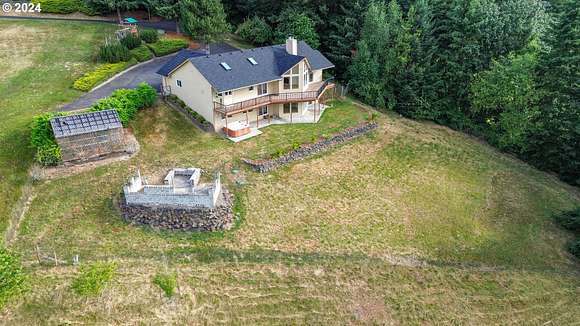 5.38 Acres of Land with Home for Sale in Woodland, Washington