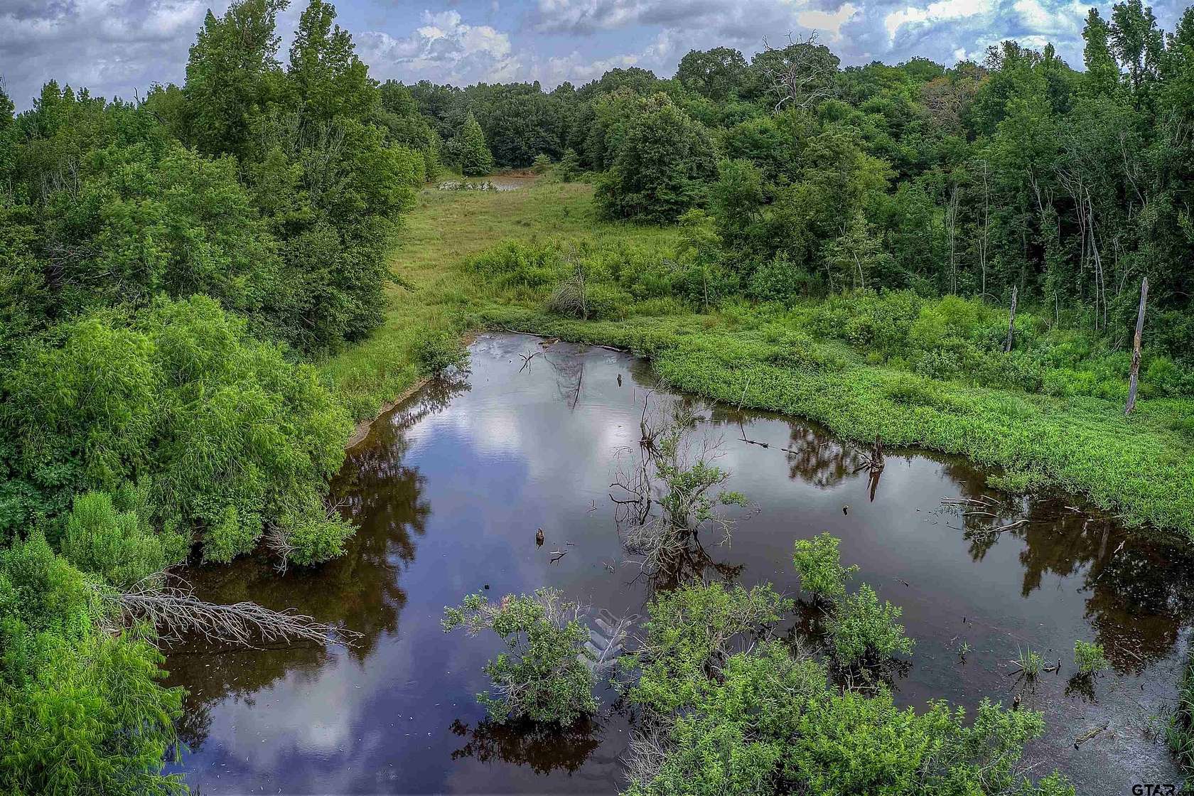 25.523 Acres of Land for Sale in Sulphur Springs, Texas