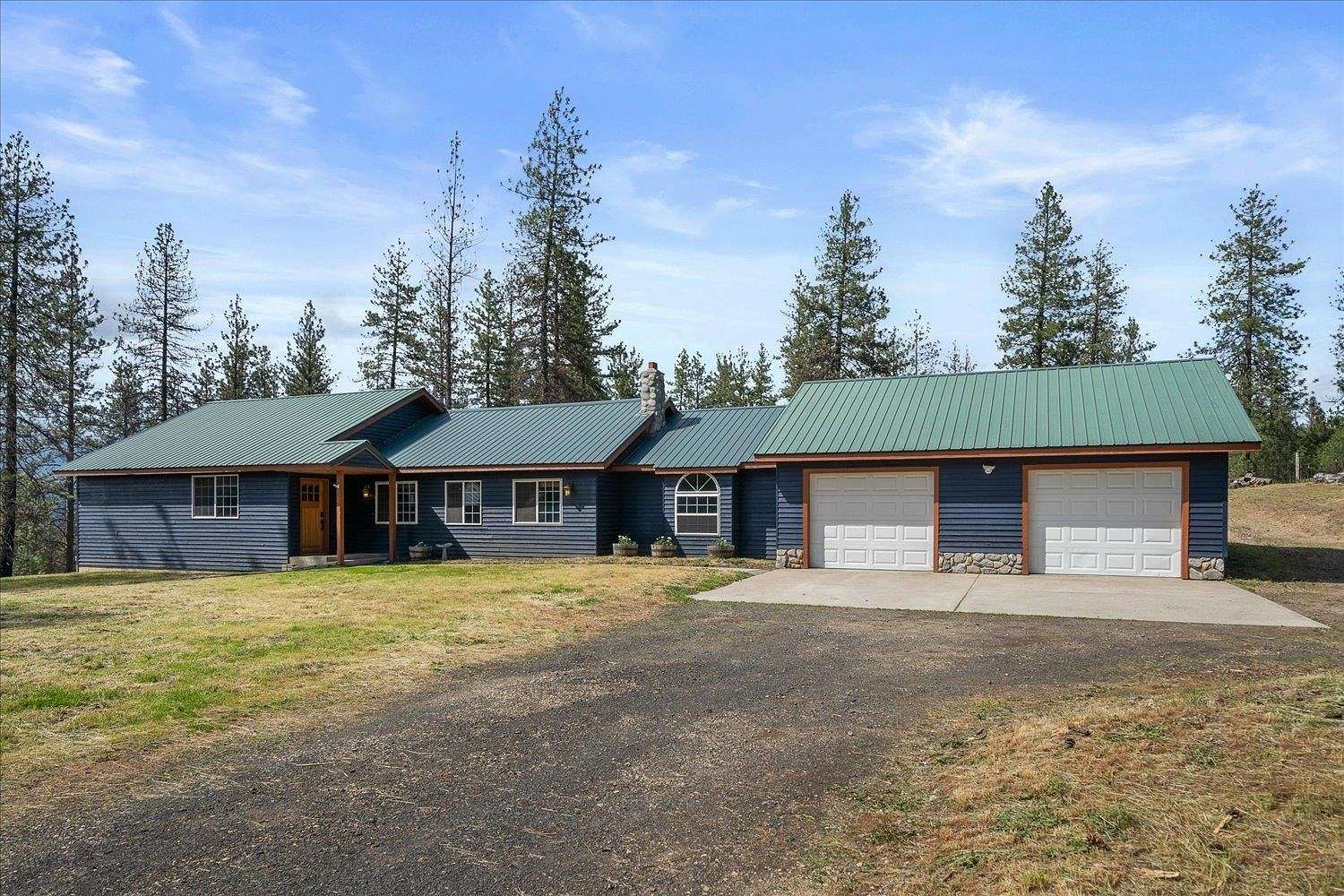 5 Acres of Residential Land with Home for Sale in Elk, Washington