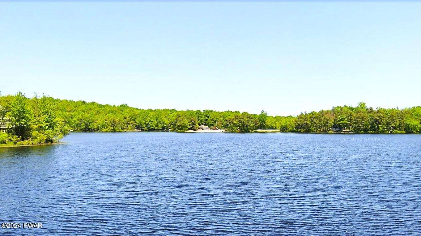 6.36 Acres of Residential Land for Sale in Long Pond, Pennsylvania