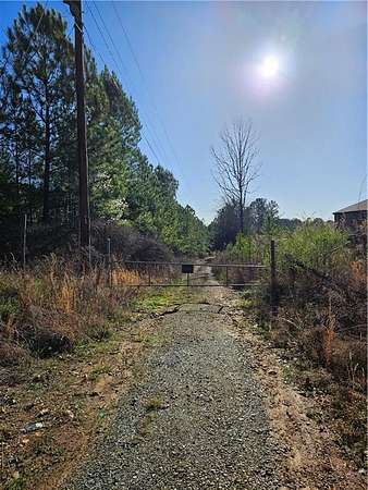 28 Acres of Land for Sale in Conyers, Georgia