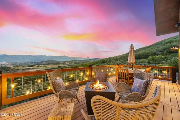 10.97 Acres of Land with Home for Sale in Park City, Utah