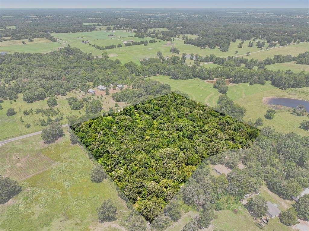 6.83 Acres of Residential Land for Sale in Ben Wheeler, Texas