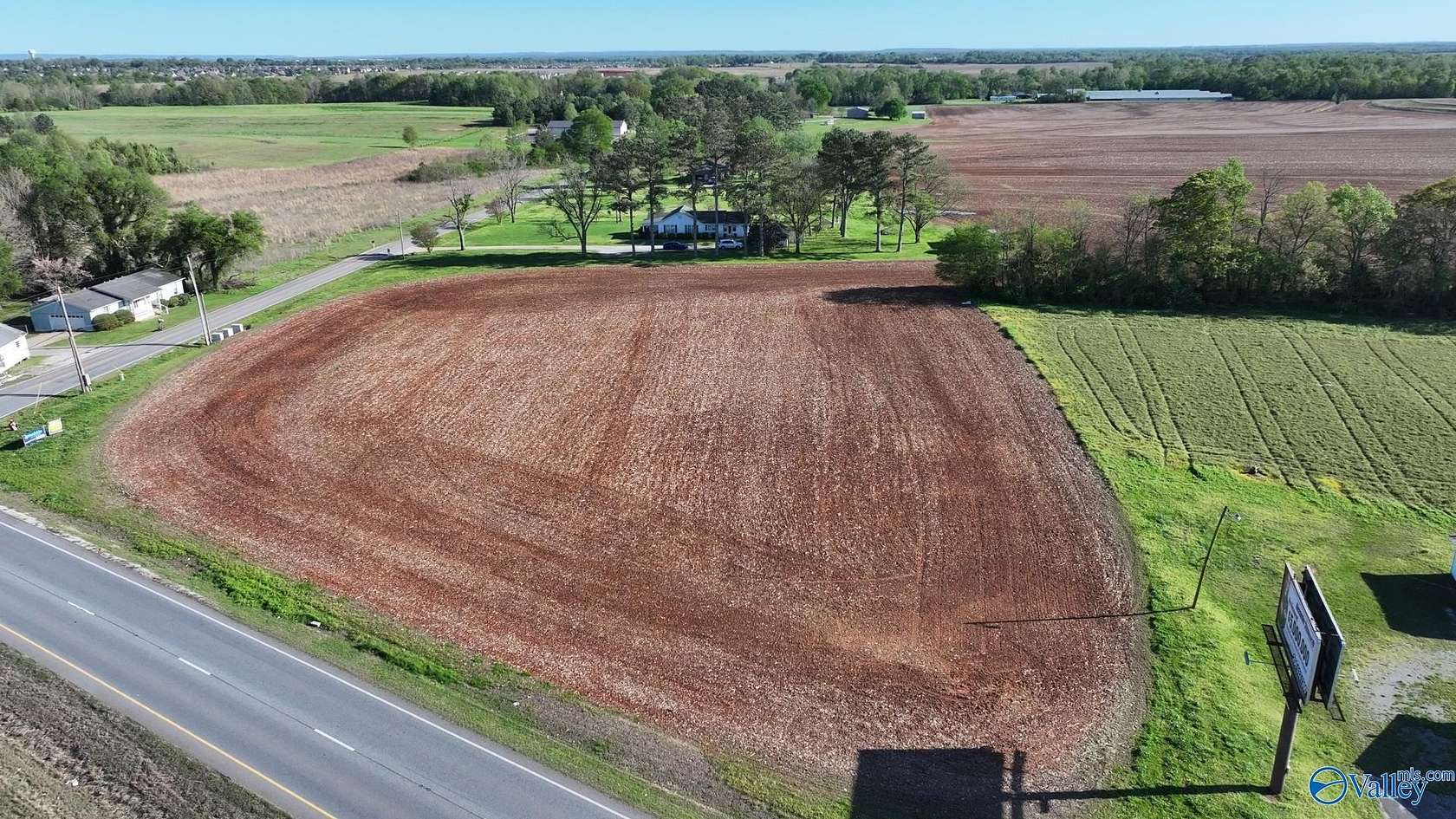 4.5 Acres of Commercial Land for Sale in Athens, Alabama