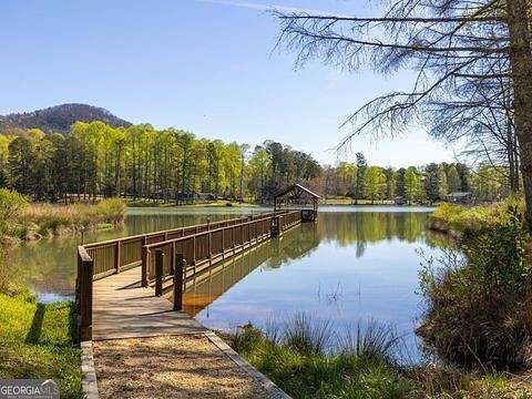 1 Acre of Residential Land for Sale in Sautee-Nacoochee, Georgia