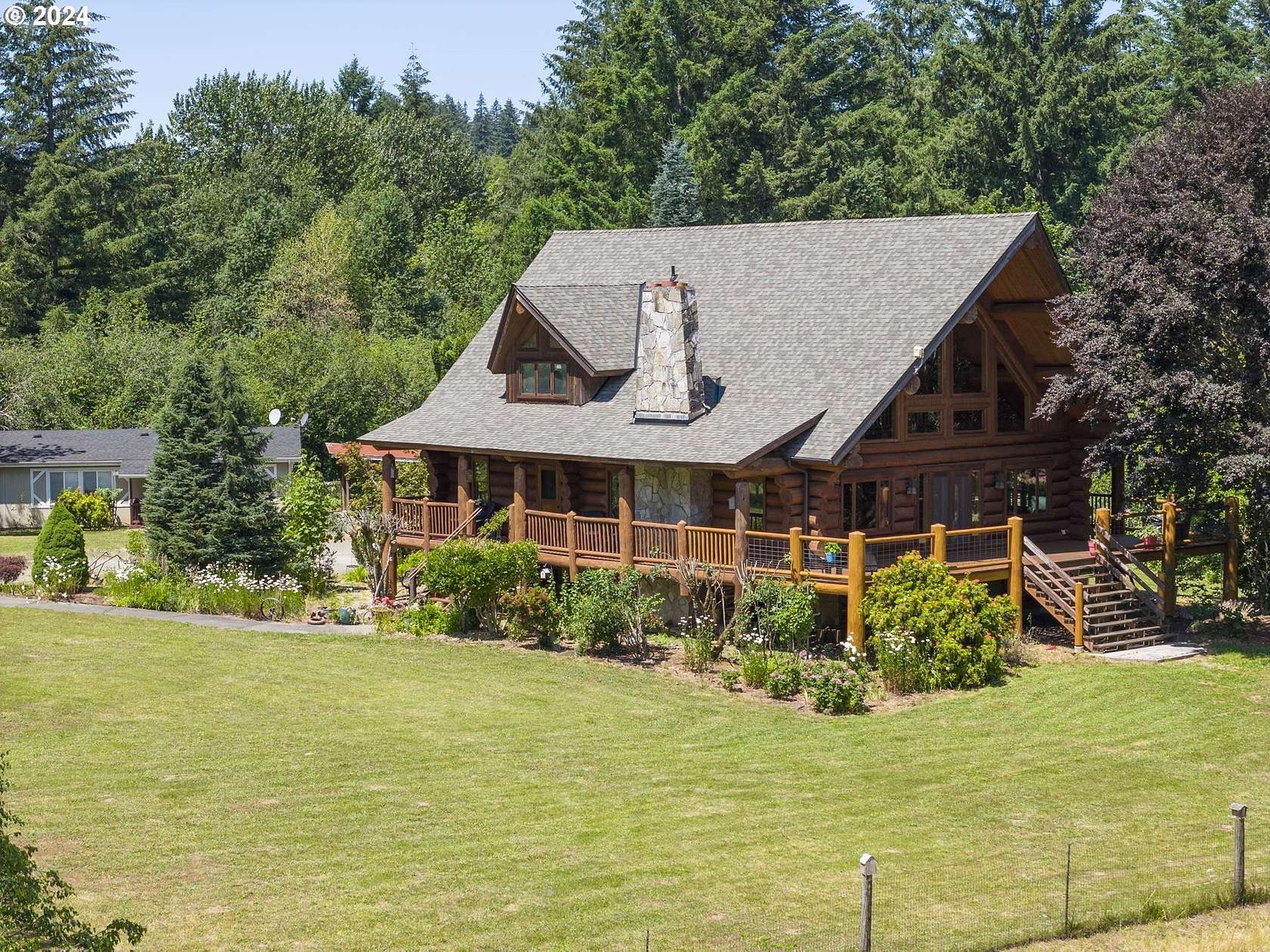 21.44 Acres of Land with Home for Sale in Woodland, Washington