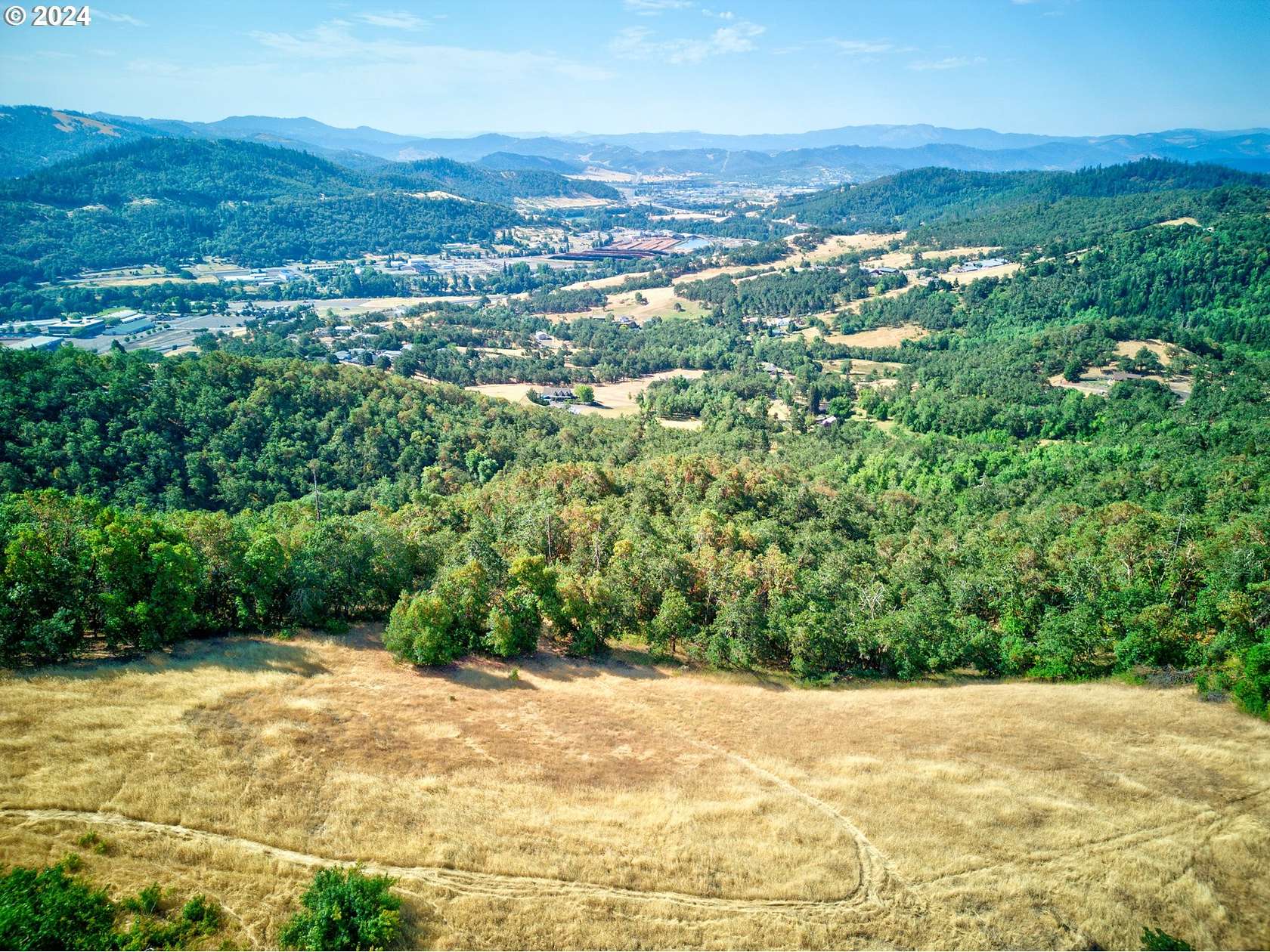 46.6 Acres of Recreational Land for Sale in Roseburg, Oregon