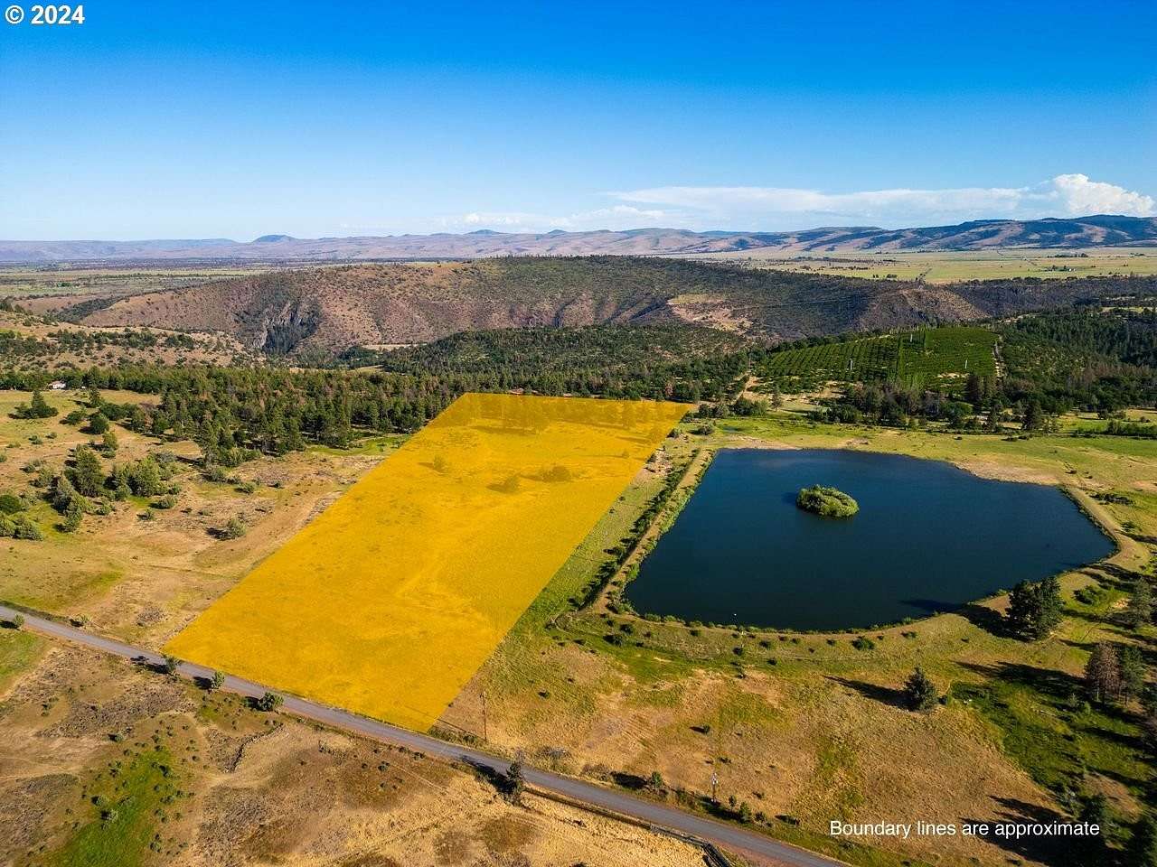 20 Acres of Recreational Land & Farm for Sale in Wamic, Oregon