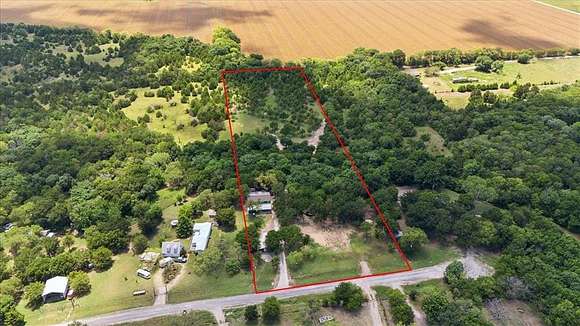 5.005 Acres of Land with Home for Sale in Ferris, Texas