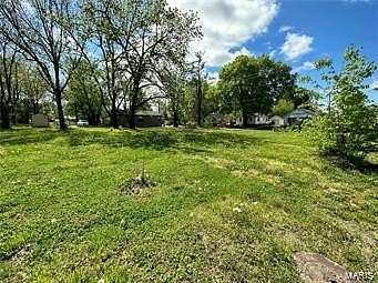 0.34 Acres of Residential Land for Sale in Lebanon, Missouri