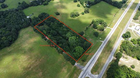5 Acres of Residential Land with Home for Sale in Brownsboro, Texas