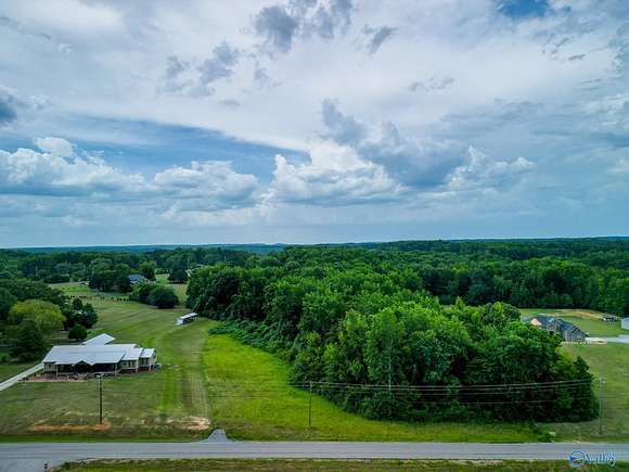 10 Acres of Residential Land for Sale in Hartselle, Alabama