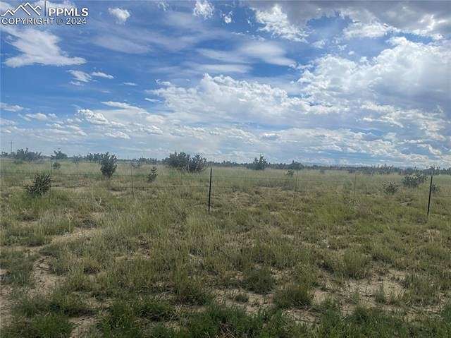 0.33 Acres of Residential Land for Sale in Colorado City, Colorado