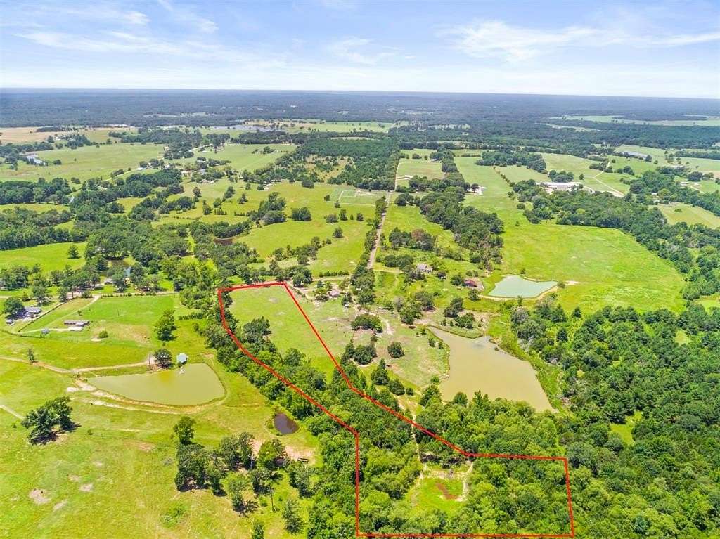 10.01 Acres of Land for Sale in Tyler, Texas