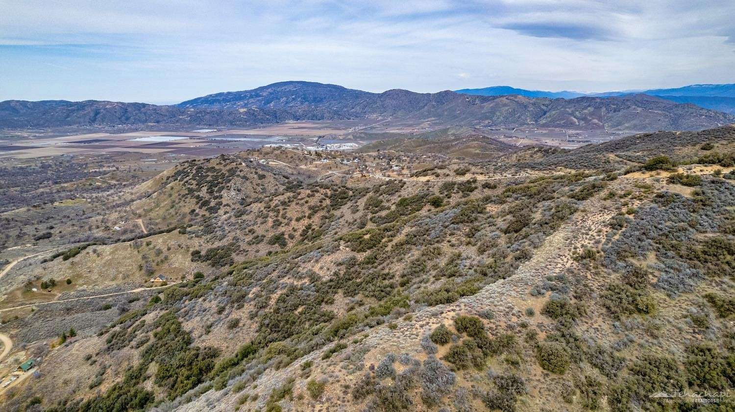 6.08 Acres of Land for Sale in Tehachapi, California